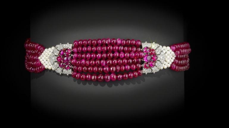 Εκλεψαν πολύτιμες πέτρες και ινδικά τιμαλφή του 16ου αιώνα από έκθεση στη Βενετία [εικόνες]  | iefimerida.gr 2