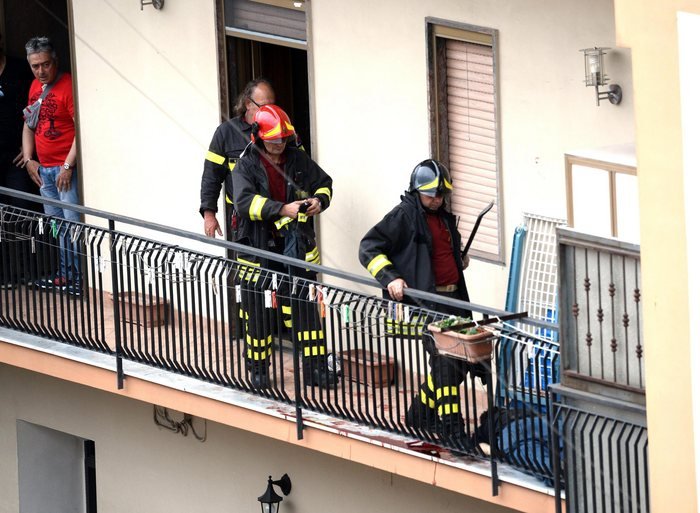 Μακελειό στη Νάπολη: Σε κατάσταση αμόκ σκότωσε 4 και τραυμάτισε 6 πριν συλληφθεί | iefimerida.gr 2