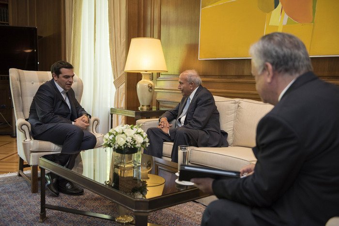 Συνάντηση του πρωθυπουργού με τον επενδυτή Prem Watsa στο Μέγαρο Μαξίμου [εικόνες] | iefimerida.gr 0