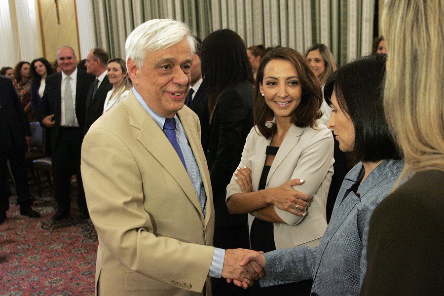 Παυλόπουλος: Αδιαπραγμάτευτη και αδιατάρακτη η πορεία της χώρας στην ΕΕ [εικόνες] | iefimerida.gr 2