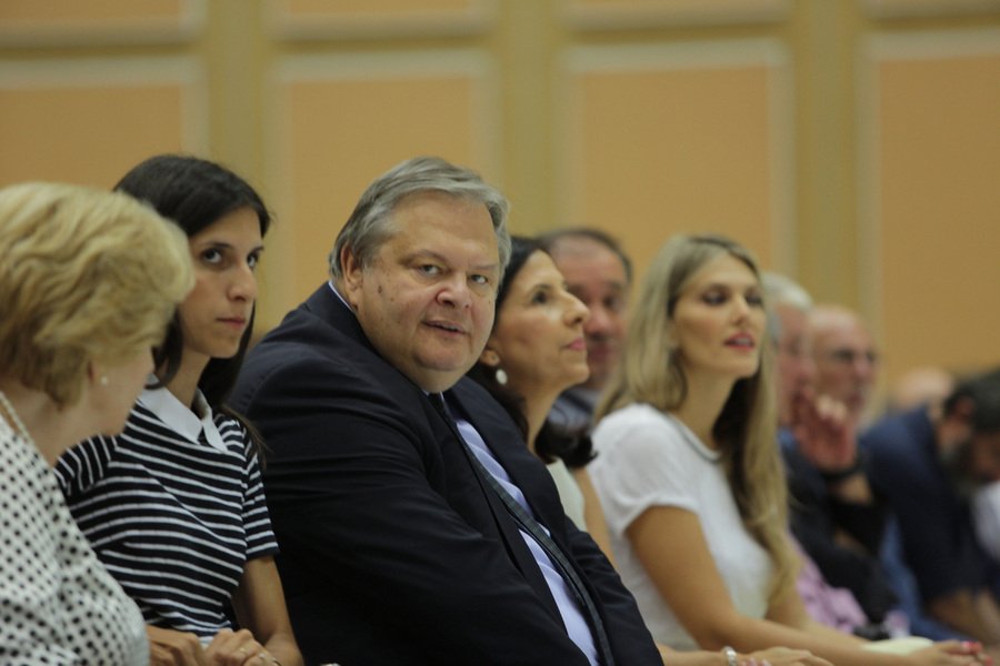 Βενιζέλος: Δεν υπάρχουν περιθώρια για λάθη – Δεύτερη ευκαιρία δικαιούται μόνο η πατρίδα | iefimerida.gr 3