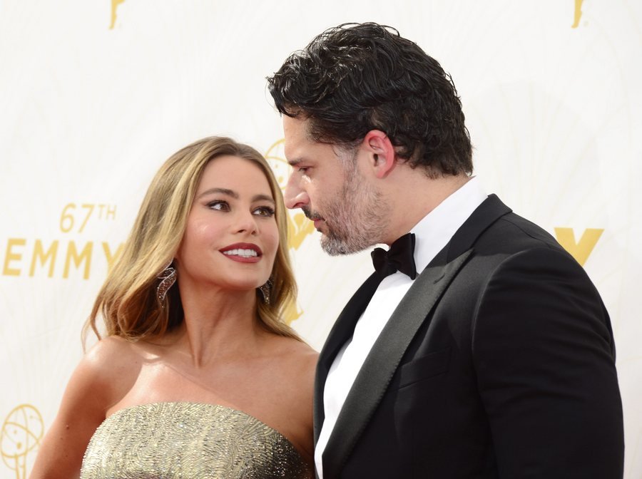 Ανησυχία για τον σύζυγο της Βεργκάρα -Δεν πήρε εξιτήριο μετά από επέμβαση ρουτίνας [εικόνες]   | iefimerida.gr 0