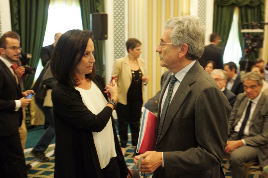 Νέο άνοιγμα της Φώφης Γεννηματά στις δυνάμεις της Κεντροαριστεράς [εικόνες] | iefimerida.gr 2