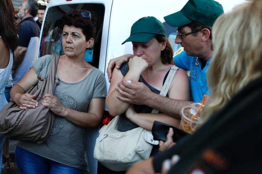 Το Spiegel κατακεραυνώνει το «ελληνικό τοξικό σύστημα» - Το παλιό κράτος που αντιστέκεται, ο Σαμαράς και η Μεσσηνία, ο Σταυρίδης, η ΑΔΕΔΥ, οι απολύσεις [εικόνες] | iefimerida.gr 4