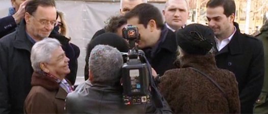 Ο Αλέξης Τσίπρας καταθέτει στεφάνι στο Μνημείο της Αιώνιας Φλόγας στη Μόσχα [εικόνες & βίντεο] | iefimerida.gr 2