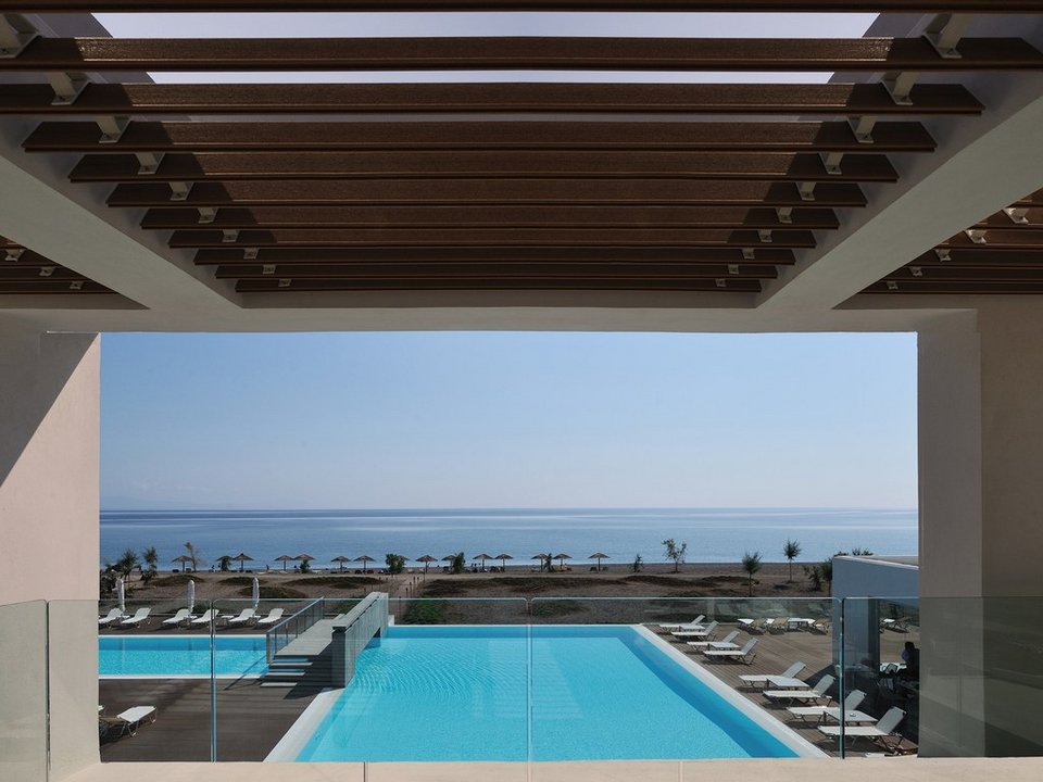 Τα 15 καλύτερα ξενοδοχεία της Ελλάδας για το 2017 [εικόνες] | iefimerida.gr 14