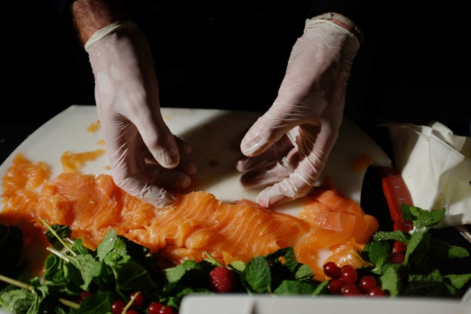 Tι πραγματικά βρίσκεται πίσω από τη λάμψη των μοντέλων στα Fashion Weeks -Ακολουθώντας τη Λουίζ [εικόνες] | iefimerida.gr 11