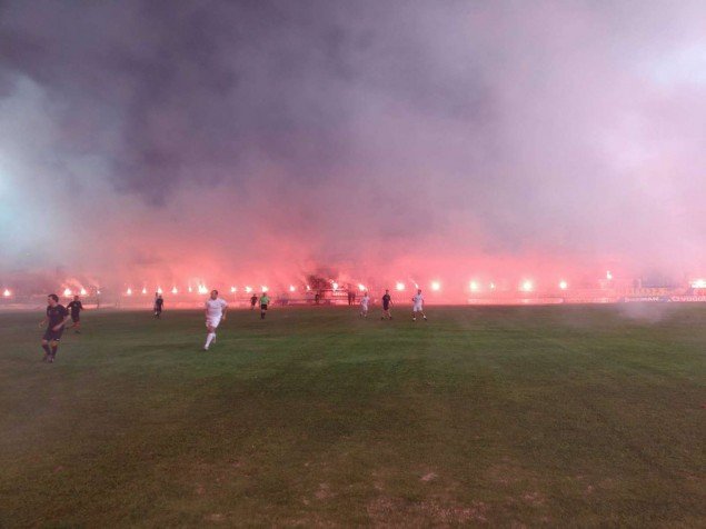 Λύγισαν οι πάντες: Συγκίνηση στο φιλικό προς τιμήν του σπουδαίου Ευγένιου Γκέραρντ [εικόνες] | iefimerida.gr 3