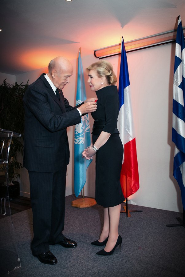 Η Μαριάννα Βαρδινογιάννη ανακηρύχθηκε αξιωματικός της Λεγεώνας της Τιμής [εικόνες] | iefimerida.gr 1