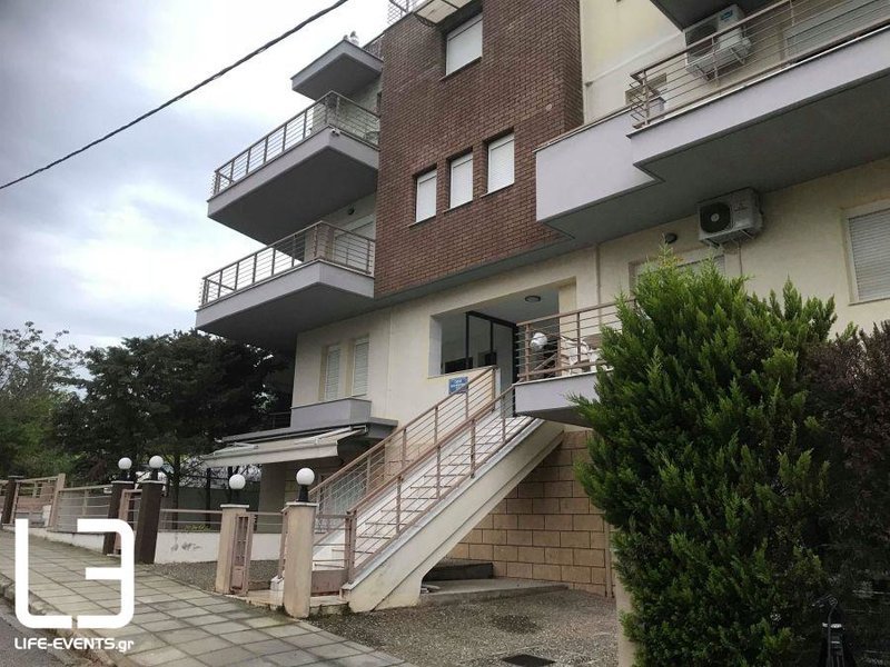 Μεγάλη επιχείρηση της ΕΛ.ΑΣ. στην Πυλαία -Για τη σύλληψη στελέχους της διεθνούς μαφίας [εικόνες & βίντεο] | iefimerida.gr 1