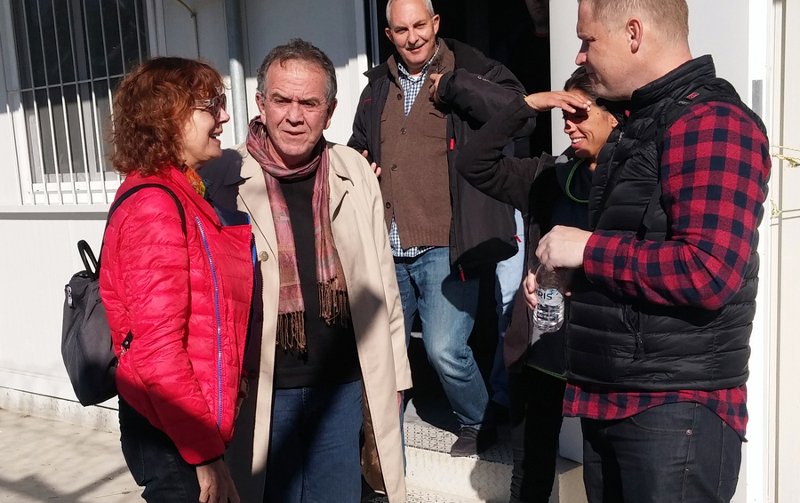 Συγκλονισμένη η Σάραντον από όσα είδε στη Λέσβο -Συνάντηση με Μουζάλα [εικόνες] | iefimerida.gr 3