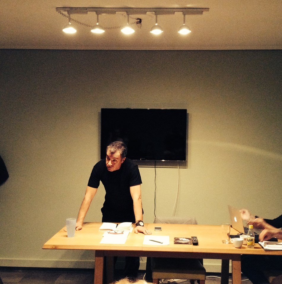 Στο στρατηγείο του Σταύρου Θεοδωράκη: Πυρετός διαβουλεύσεων λίγο πριν από την ανακοίνωση των ευρωβουλευτών [εικόνα] | iefimerida.gr 0