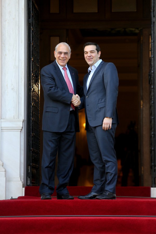 Γκουρία σε Τσίπρα: Είμαστε εδώ για να σας στηρίξουμε | iefimerida.gr 1