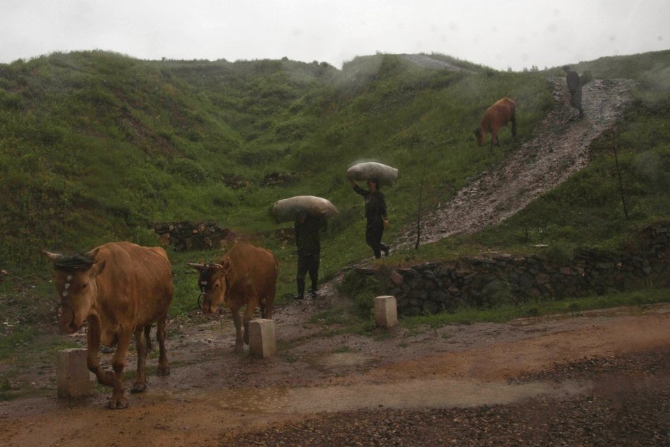Στο άβατο της Βόρειας Κορέας -Συγκλονιστικές φωτογραφίες από τη χώρα του Κιμ Γιονγκ Ουν όπου βασιλεύουν ο φόβος και η λογοκρισία [εικόνες]  | iefimerida.gr 4