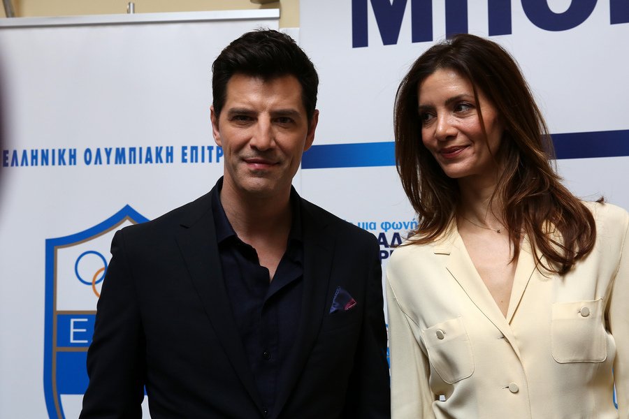 Αφή Ολυμπιακής φλόγας: Πρωθιέρεια η Λέχου, συμμετέχει και ο Ρουβάς | iefimerida.gr 0