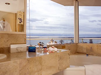 Τα πιο χλιδάτα ξενοδοχεία της Αυστραλίας ανήκουν σε Ελληνες -Τα πολυτελή resort των αδελφών Γραβάνη [εικόνες] | iefimerida.gr 3