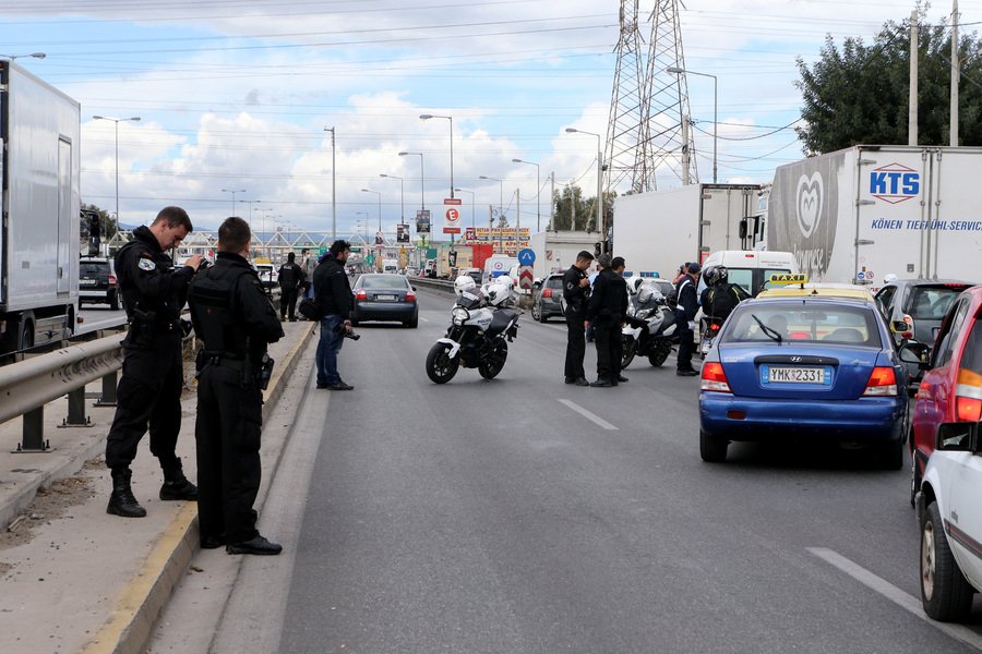 Πυροβόλησαν τον διευθυντή του Νεφρολογικού Τμήματος του Νοσοκομείου της Νίκαιας [εικόνες] | iefimerida.gr 3
