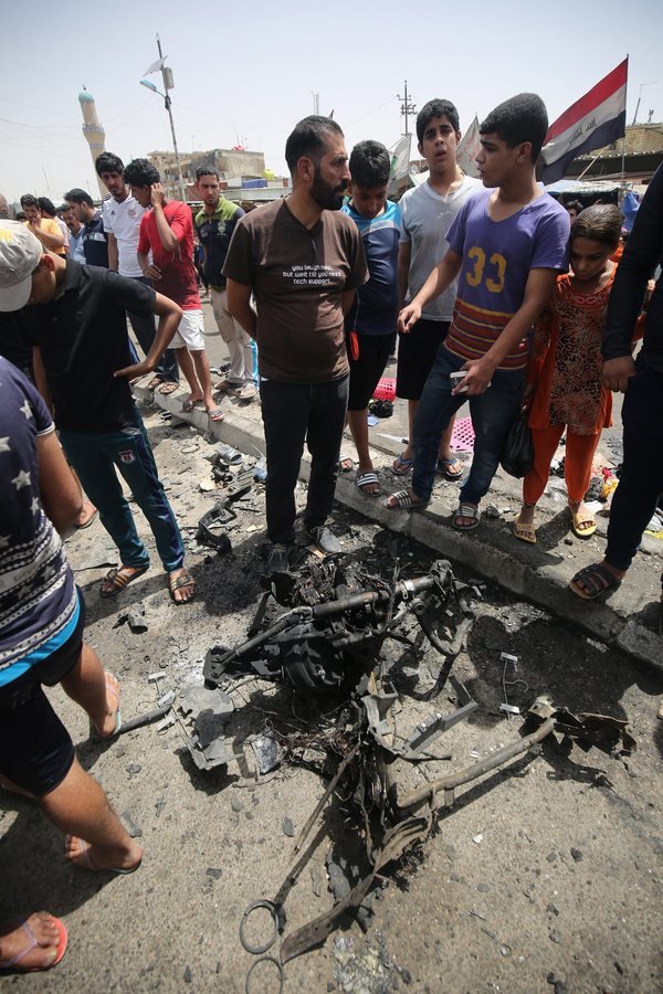 Μπαράζ επιθέσεων στη Βαγδάτη -Τουλάχιστον 86 νεκροί από εκρήξεις [εικόνες] | iefimerida.gr 1