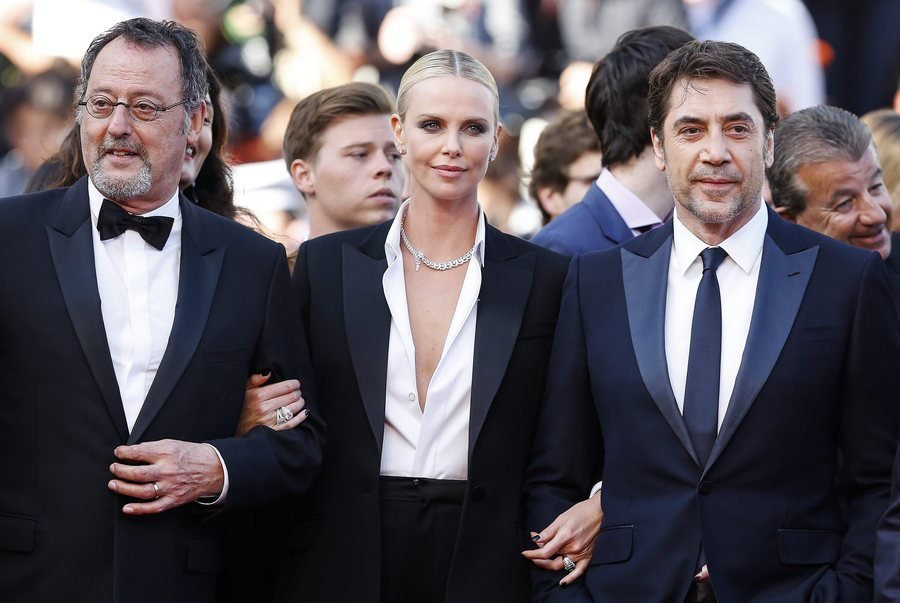 «Εθαψαν» την ταινία του Σον Πεν στις Κάννες -Την παρομοίασαν με ένα θανατηφόρο τροχαίο [εικόνες]  | iefimerida.gr 3