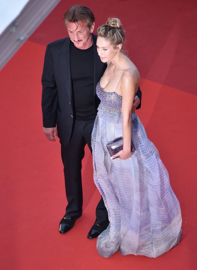 «Εθαψαν» την ταινία του Σον Πεν στις Κάννες -Την παρομοίασαν με ένα θανατηφόρο τροχαίο [εικόνες]  | iefimerida.gr 4