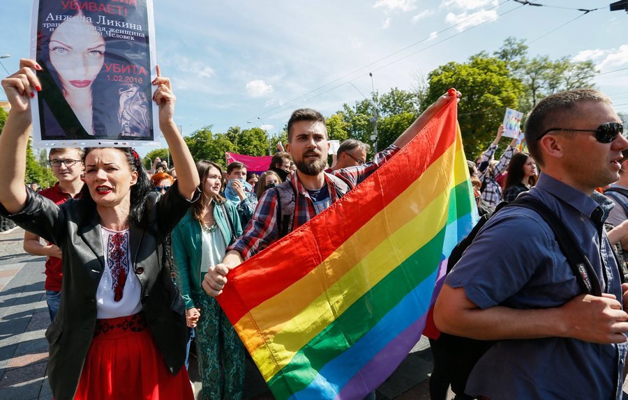 Στο Gay Pride της Ουκρανίας:  Υπό δρακόντεια μέτρα για τον φόβο επεισοδίων [εικόνες] | iefimerida.gr 0