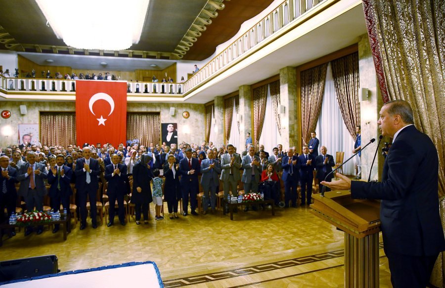 Ερντογάν: Μείνετε στους δρόμους μέχρι νεωτέρας – Στη Δύση με λένε δικτάτορα [εικόνες] | iefimerida.gr 3