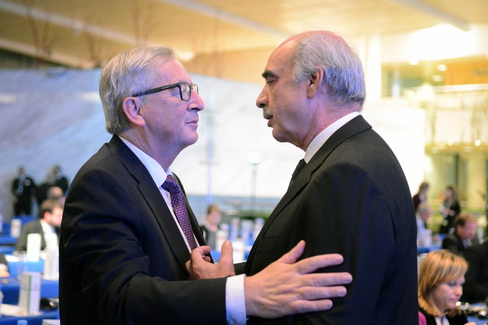 Η μεγάλη αγκαλιά του Γιούνκερ σε Μεϊμαράκη στη Μαδρίτη [εικόνες] | iefimerida.gr 0