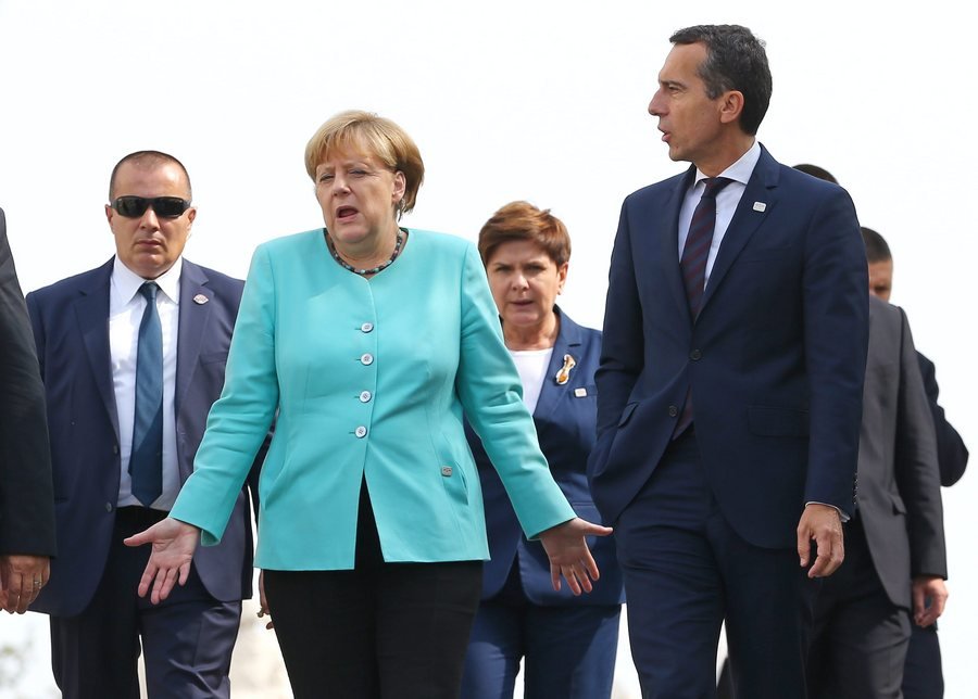 Κρουαζιέρα στον Δούναβη με λευκό κρασί για τους Ευρωπαίους ηγέτες [εικόνες] | iefimerida.gr 4