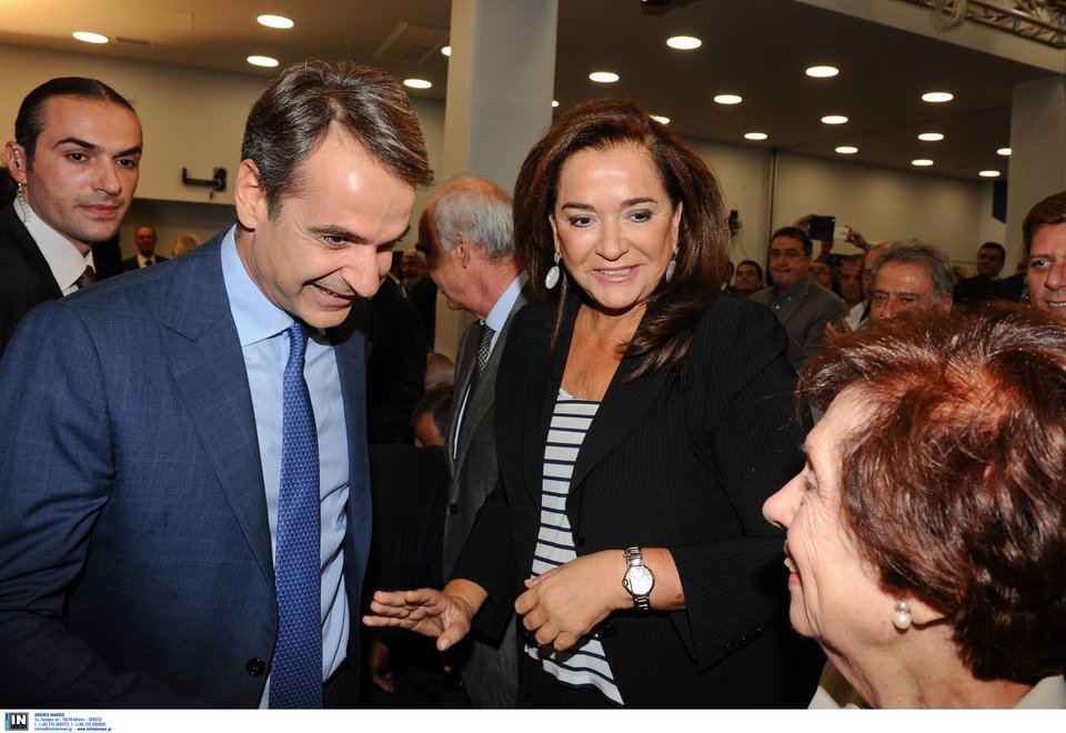 Εγκαίνια σε πανηγυρικό τόνο για το νέο αρχηγείο της ΝΔ στο Μοσχάτο [εικόνες] | iefimerida.gr 0