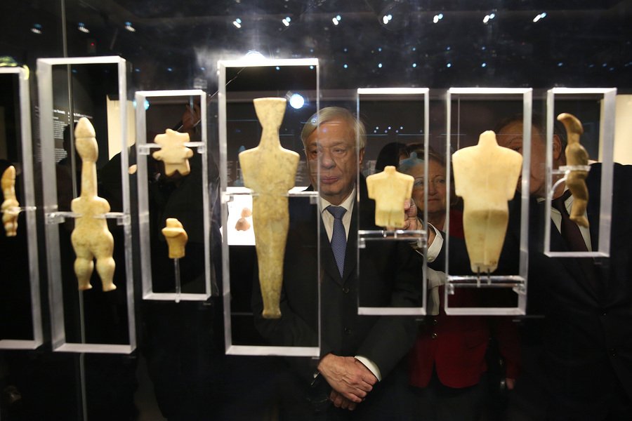 Παυλόπουλος: Η Ελληνική ιστορία είναι παγκόσμια ιστορία [εικόνες] | iefimerida.gr 2