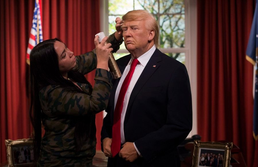 Βρετανία: Κέρινο ομοίωμα ο Τραμπ -Υπό αυστηρά μέτρα ασφαλείας τα αποκαλυπτήρια [εικόνες] | iefimerida.gr 0