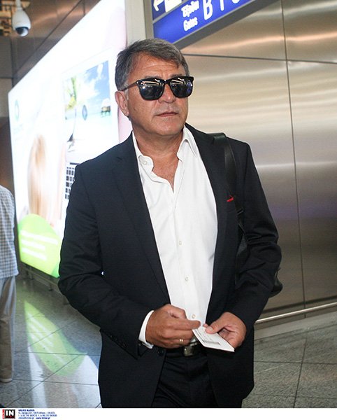 Ο OLYMPIACOS FC αναχώρησε για Τορίνο με την νέα semi–formal ενδυμασία της σεζόν 2017/2018 | iefimerida.gr 6