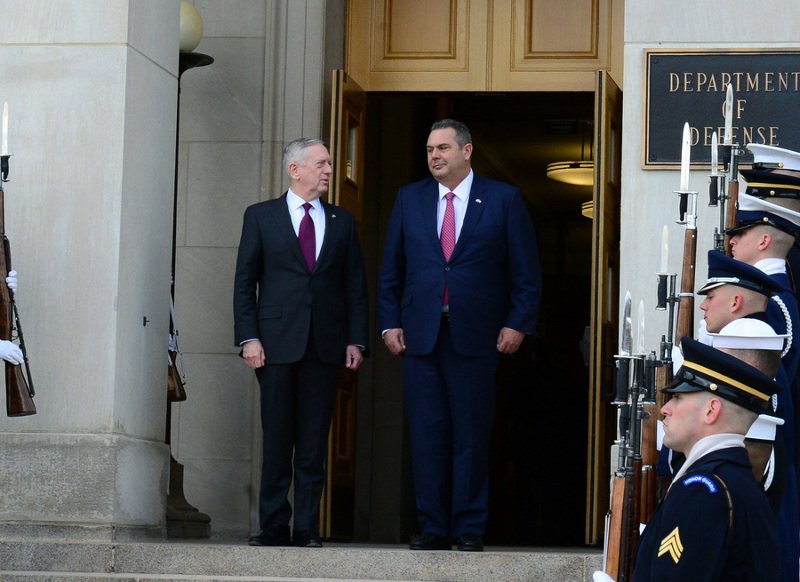 Ο Καμμένος συζήτησε με τον Αμερικανό υπ. Αμυνας επέκταση της βάσης της Σούδας | iefimerida.gr 1