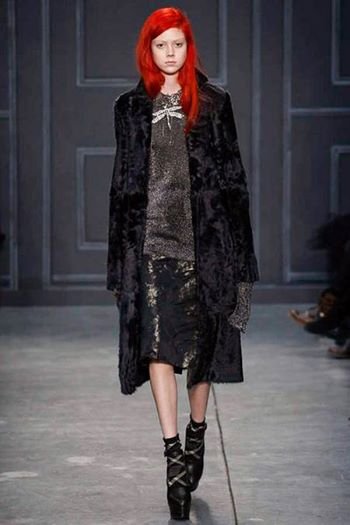 Νάταλι Γουέστιλινγκ: Το αγοροκόριτσο με τα πατίνια, έγινε το πιο «καυτό» πρόσωπο της μόδας [εικόνες] | iefimerida.gr 1