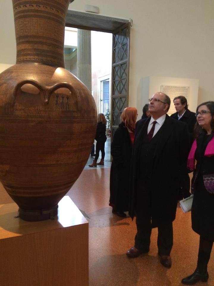 90 λεπτά στο Αρχαιολογικό Μουσείο: Μια επίσκεψη με συμβολισμούς από τον Νίκο Ξυδάκη μια μέρα μετά την ομιλία στη Βουλή [εικόνες] | iefimerida.gr 0