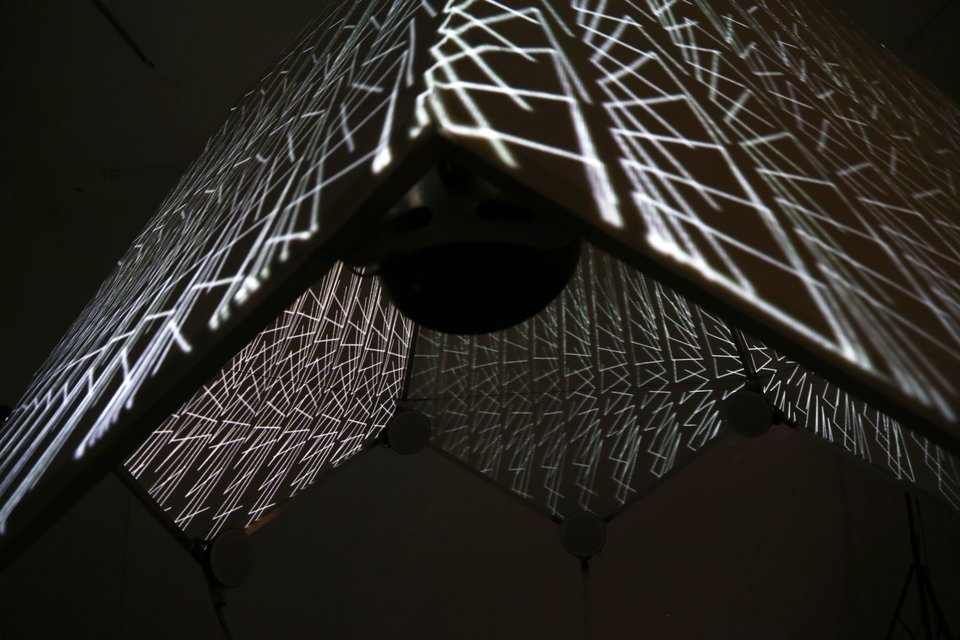 Με ορμή μπήκε στον Σεπτέμβριο το ΕΜΣΤ: Αφιέρωμα στον Bill Viola, εκπαιδευτικά προγράμματα, bazaar όσο η Αθήνα περιμένει να γίνουν επιτέλους τα θυρανοίξια στου ΦΙΞ [εικόνες] | iefimerida.gr 5