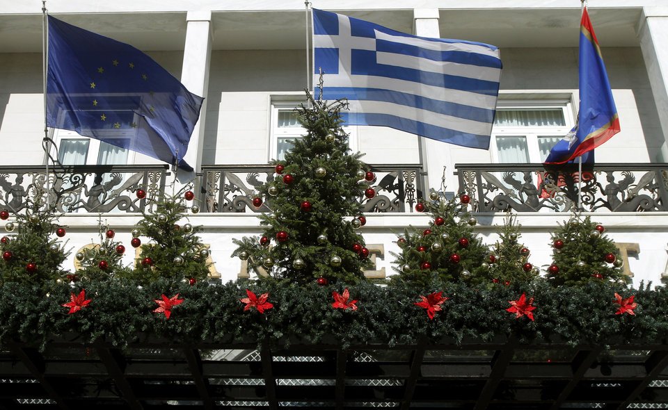 Στην οδό Βασ. Γεωργίου Α' 1 στην Αθήνα ήρθαν ήδη τα Χριστούγεννα – Στην υπόλοιπη πόλη από τις 10 Δεκεμβρίου και μετά [εικόνες] | iefimerida.gr 1