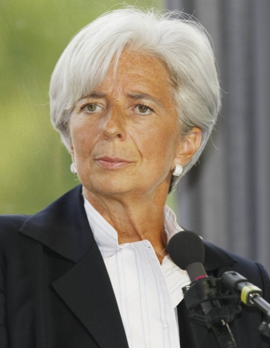 Τα μαλλιά της Λαγκάρντ και το νέο της χτένισμα προκαλούν καυστικά σχόλια [εικόνες] | iefimerida.gr 4