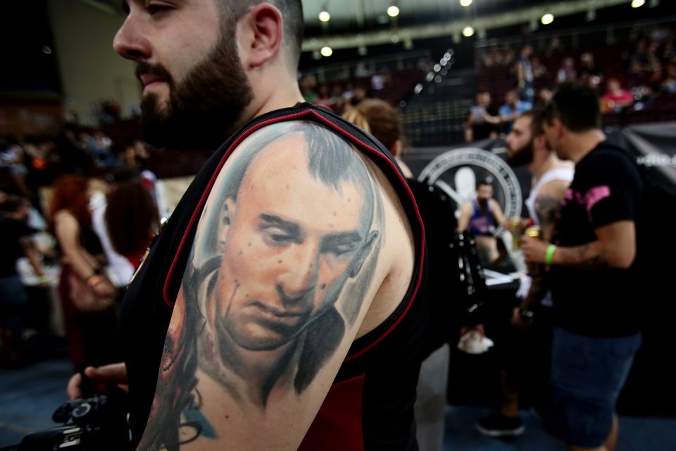 Τα σώματα με τα ομορφότερα τατουάζ της πόλης – Στο τριήμερο συνέδριο για το τατουάζ στο Φάληρο [εικόνες] | iefimerida.gr 5