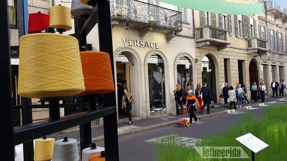 Το iefimerida στη Via Monte Napoleone: Οίκοι μόδας και αυτοκίνητα εκατομμυρίων [εικόνες] | iefimerida.gr 1