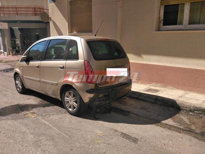 Πάτρα: Τσακώθηκαν και έβαλε φωτιά σε αυτοκίνητο συγγενή του- Κάηκαν δύο ακόμα οχήματα [εικόνες&βίντεο] | iefimerida.gr 6
