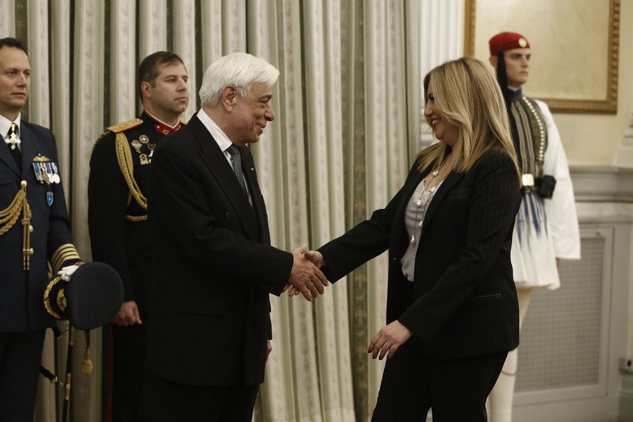 Μήνυμα Παυλόπουλου στην Αγκυρα: Οταν παρεκτρέπονται οφείλουμε να τους δείχνουμε τον σωστό δρόμο [εικόνες] | iefimerida.gr 3