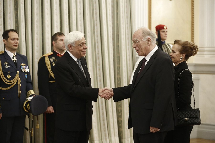 Μήνυμα Παυλόπουλου στην Αγκυρα: Οταν παρεκτρέπονται οφείλουμε να τους δείχνουμε τον σωστό δρόμο [εικόνες] | iefimerida.gr 5