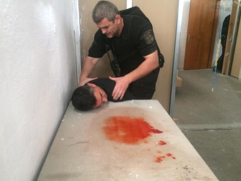 Ασκηση της ΕΛ.ΑΣ.: Εισβολή ενόπλου σε σούπερ μάρκετ, τραυματισμοί πολιτών [εικόνες & βίντεο] | iefimerida.gr 0