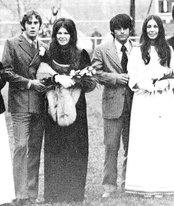 Το παρελθόν των σταρ: Πώς ήταν στην τελετή αποφοίτησης [εικόνες] | iefimerida.gr 17