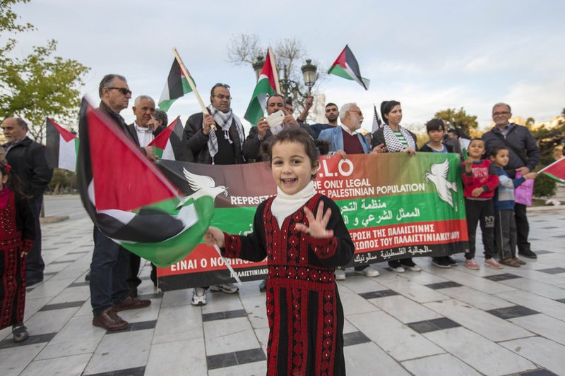 Θεσσαλονίκη: Καθιστική διαμαρτυρία Παλαιστίνιων -Για τα γεγονότα στη Λωρίδα της Γάζας [εικόνες] | iefimerida.gr 2