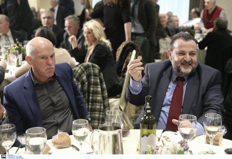Ολες οι φυλές του ΠΑΣΟΚ στο τραπέζι της Φώφης -Ποιοι πρώην πήγαν στο γεύμα στο Κάραβελ [εικόνες] | iefimerida.gr 23
