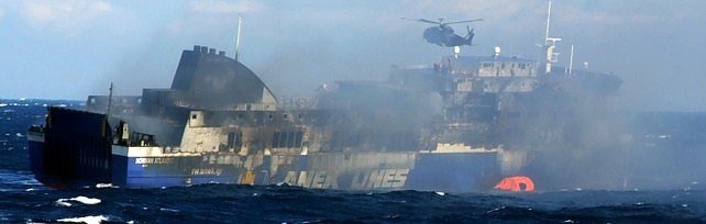 Τι συμβαίνει στο Norman Atlantic: Καμένο ολοσχερώς το πλοίο – Πληροφορίες για εγκλωβισμένους στο εσωτερικό [εικόνες] | iefimerida.gr 1