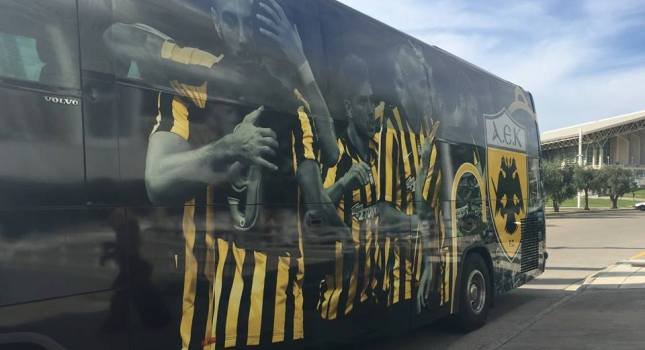 ΑΕΚ: Νέο πούλμαν, ίδια ενδεκάδα με Ατρομήτο [εικόνες] | iefimerida.gr 1