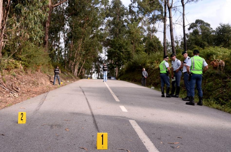Τραγωδία στην Πορτογαλία: Αγωνιστικό αυτοκίνητο έπεσε πάνω σε θεατές -Νεκρά δύο παιδιά και μια γυναίκα [εικόνες] | iefimerida.gr 4